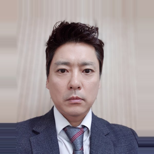 안형진  사진